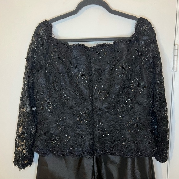 JOVANI Beaded Lace Gown Dress Mother Bride Evening Formal Black Tie Size 14 - Picture 6 of 10